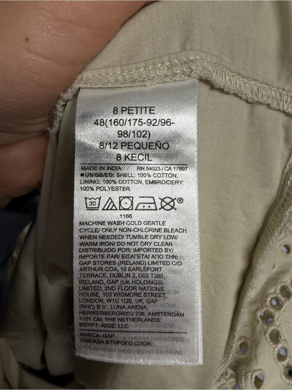 Gap Women’s One Shoulder Beige khaki Dress Eyelet Trim 100% Cotton 8 Petite - Picture 9 of 9